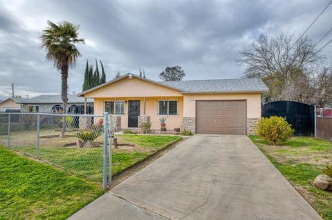 717 Clinton, Madera, CA 93638