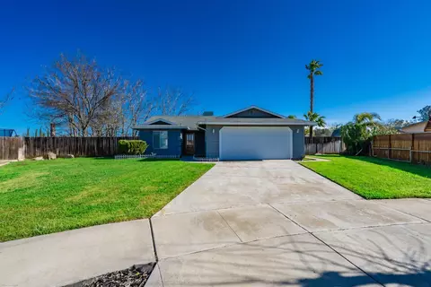 660 Brisca Ct, Lemoore, CA 93245 photo 1