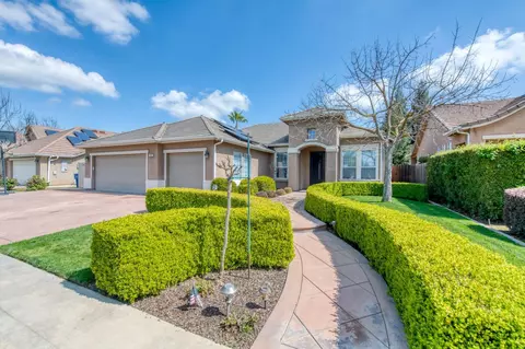 459 Park Ave, Clovis, CA 93611 photo 1