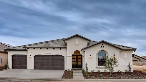 2704 Moody Ave, Clovis, CA 93619 photo 1