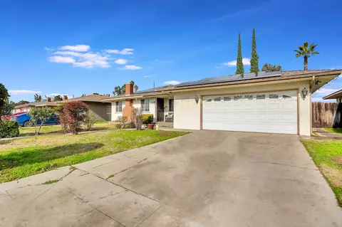 4465 E Cornell Ave, Fresno, CA 93703