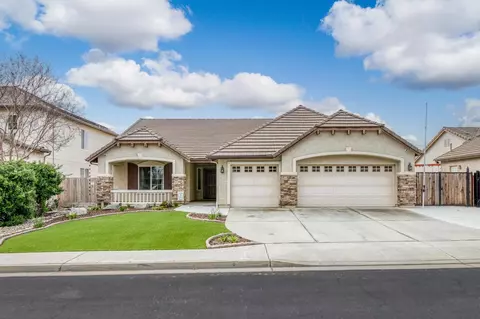 2862 Santa Ana Ave, Clovis, CA 93611 photo 1