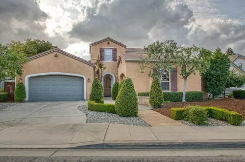 3032 Hanson Ave, Clovis, CA 93611 photo 1