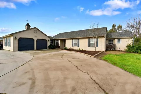 18694 Varden Dr, Madera, CA 93638 photo 1