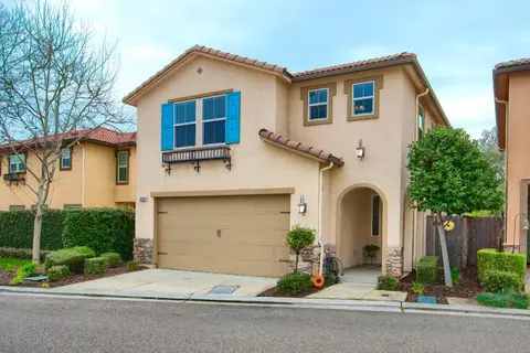 3696 Richmond Ave, Clovis, CA 93619 photo 1