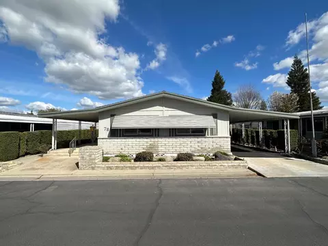 1701 Dinuba Ave #78, Selma, CA 93662