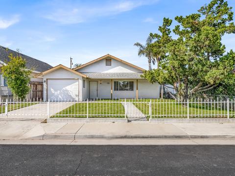 1631 5th St, Clovis, CA 93611 photo 1