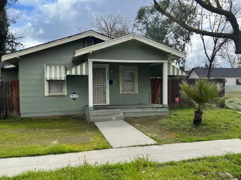 2220 N San Pablo Ave, Fresno, CA 93704