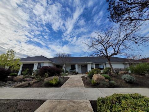 1601 E Jordan Ave, Fresno, CA 93720
