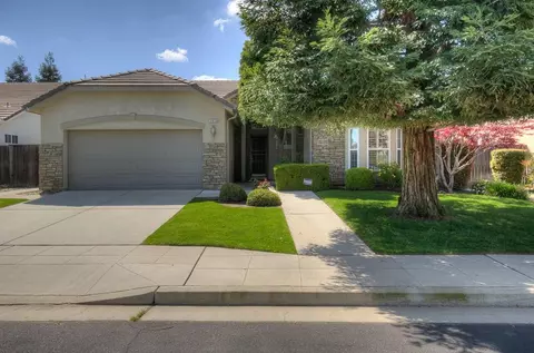 2928 Scott Ave, Clovis, CA 93611 photo 1