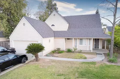 822 Burlingame Ave, Clovis, CA 93612 photo 1
