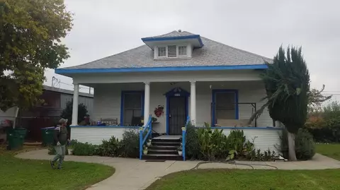 112 N 5th St, Fowler, CA 93625