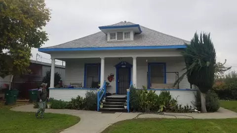 112 N 5th St, Fowler, CA 93625