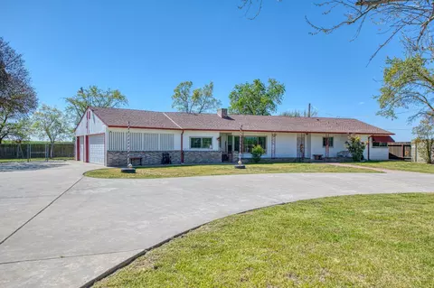 7919 E Walter Ave, Fowler, CA 93625 photo 1