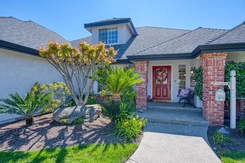 514 W Cromwell Ave, Clovis, CA 93611 photo 1