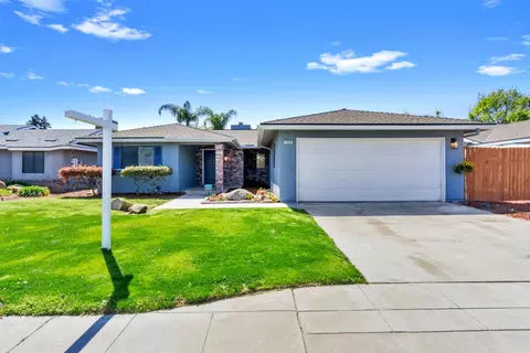1334 Robinson Ave, Clovis, CA 93612 photo 1