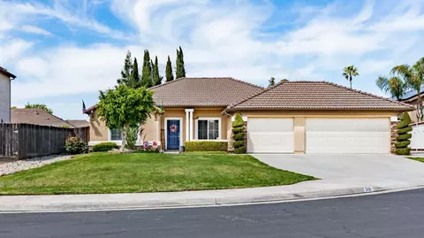 2436 Megan Ave, Clovis, CA 93611 photo 1