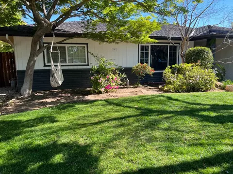 2217 3rd St, Sanger, CA 93657 photo 1