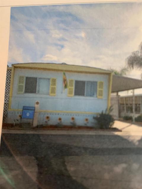 1500 W Villa #83, Clovis, CA 93612