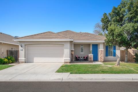 5245 E Byrd Ave, Fresno, CA 93725