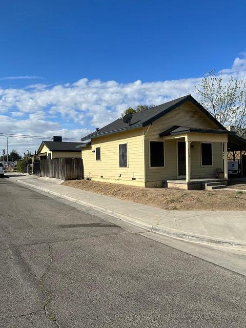 525 N Rowell Ave, Fresno, CA 93702