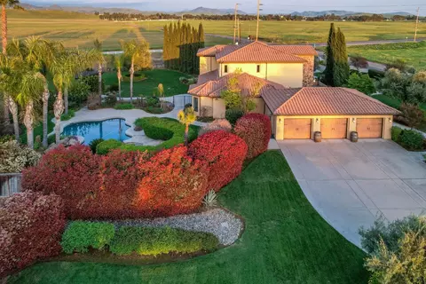 12432 E Shepherd Ave, Clovis, CA 93619 photo 1