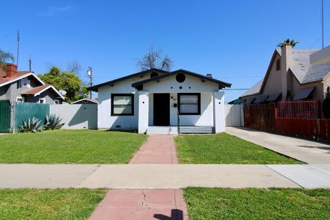 4667 E Illinois Ave, Fresno, CA 93702