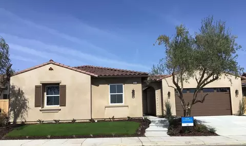 971 W Ridgeline Rd W #LOT 38, Madera, CA 93636