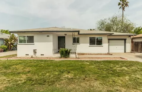 2257 E Andrews Ave, Fresno, CA 93726