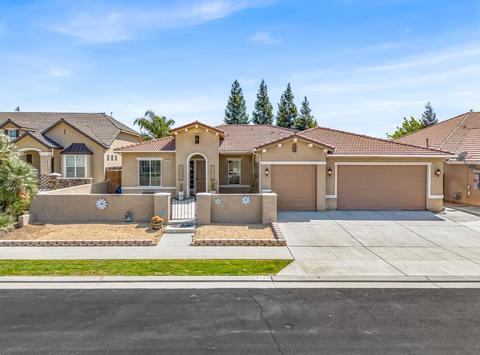 3164 Prescott Ave, Clovis, CA 93619