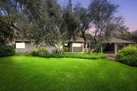 817 E Indianapolis Ave, Fresno, CA 93704