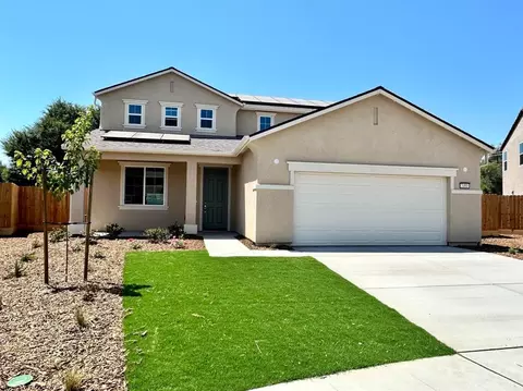 2481 N Pearwood Ave, Fresno, CA 93727