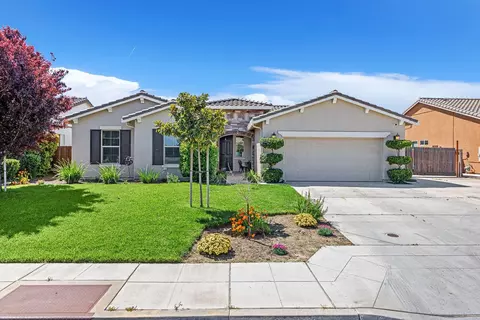 991 E Skylar Ave, Fowler, CA 93625 photo 1