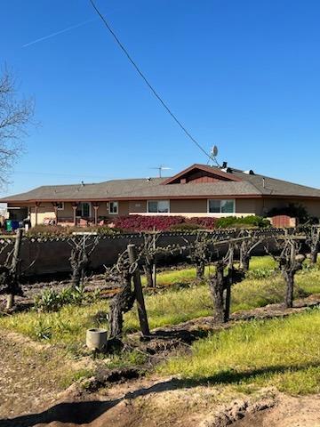 505 N Del Rey Ave, Sanger, CA 93657