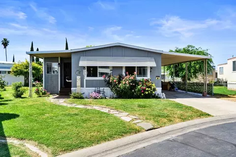 1218 E Cleveland Ave #59, Madera, CA 93638