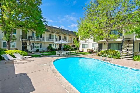 5090 N Roosevelt Ave #27, Fresno, CA 93704