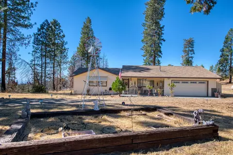42187 Auberry Rd, Auberry, CA 93602
