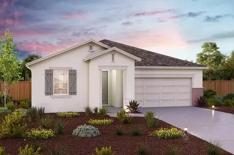 14320 W San Joaquin Ave, Kerman, CA 93630