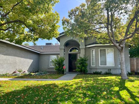143 St Tropez Dr, Madera, CA 93637