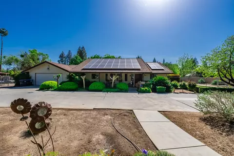 12501 Mesa Dr, Madera, CA 93636 photo 1