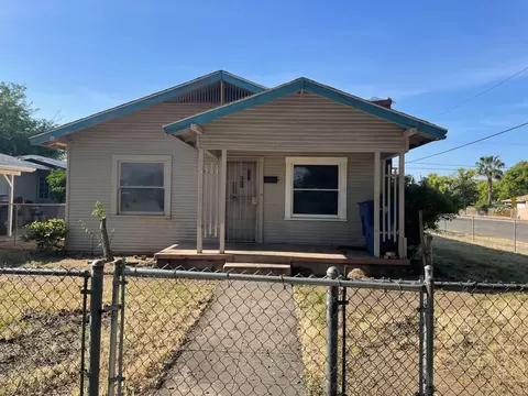3304 E Lowe Ave, Fresno, CA 93702 photo 1