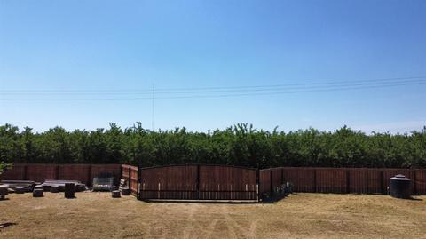 14827 W Date Ave, Kerman, CA 93630