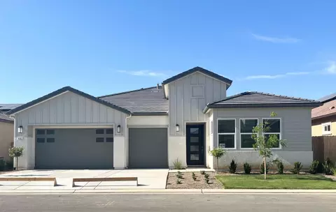 487 Heirloom Ln, Clovis, CA 93619 photo 1