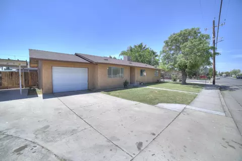 14771 W D St, Kerman, CA 93630 photo 1