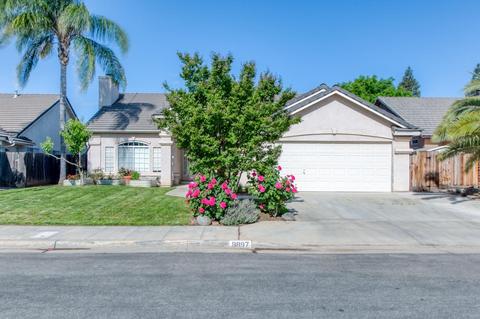9897 N Baird Ave, Fresno, CA 93720