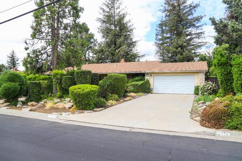 331 S Armstrong Ave, Fresno, CA 93727