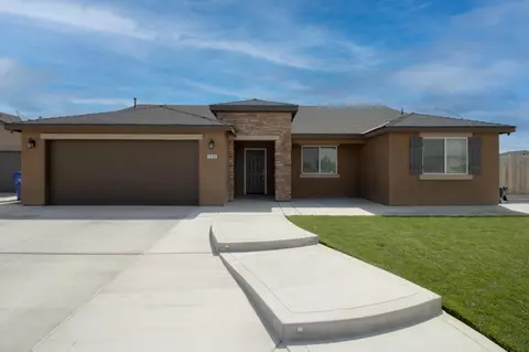 1306 Orchard Dr, Dinuba, CA 93618 photo 1