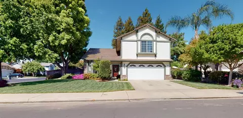1010 N Homsy Ave, Clovis, CA 93611 photo 1