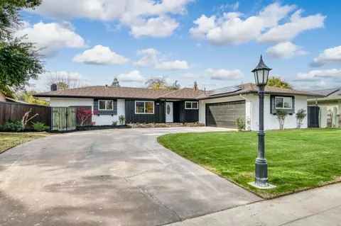 6143 N Colonial Ave, Fresno, CA 93704