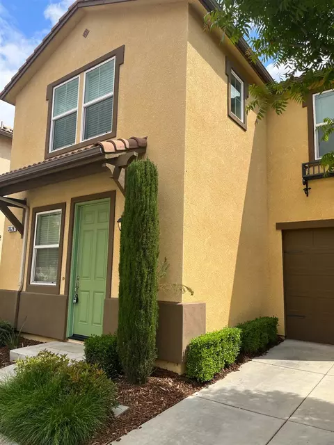 3628 Elevations Way, Clovis, CA 93619 photo 1